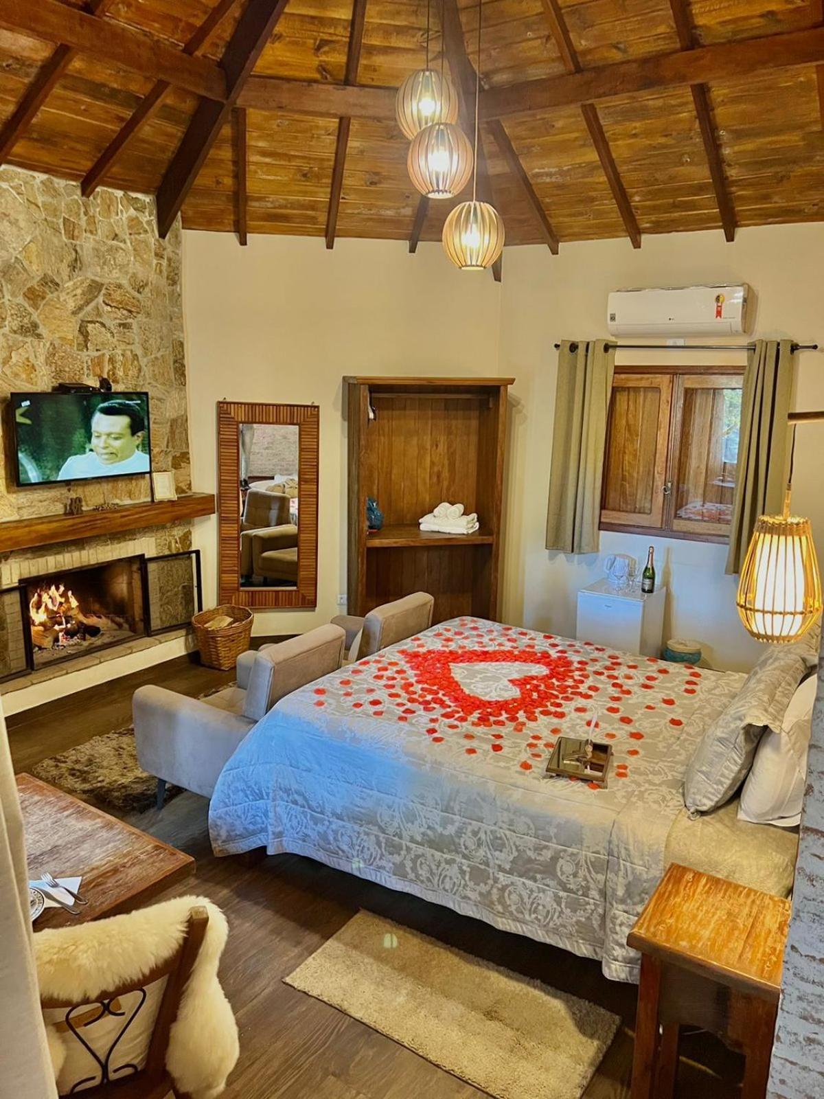 Pousada Villa D Encanto Монті-Верді Екстер'єр фото